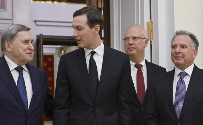 俄美乌三方代表团谈判在阿布扎比开始阿联酋外交部表示，俄罗斯、美国和乌克兰代表团之间的谈判已在阿布扎比开始