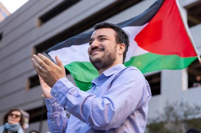 亲哈马斯活动人士Mahmoud Khalil将被驱逐至阿尔及利亚，结束了围绕其移民身份的法律诉讼